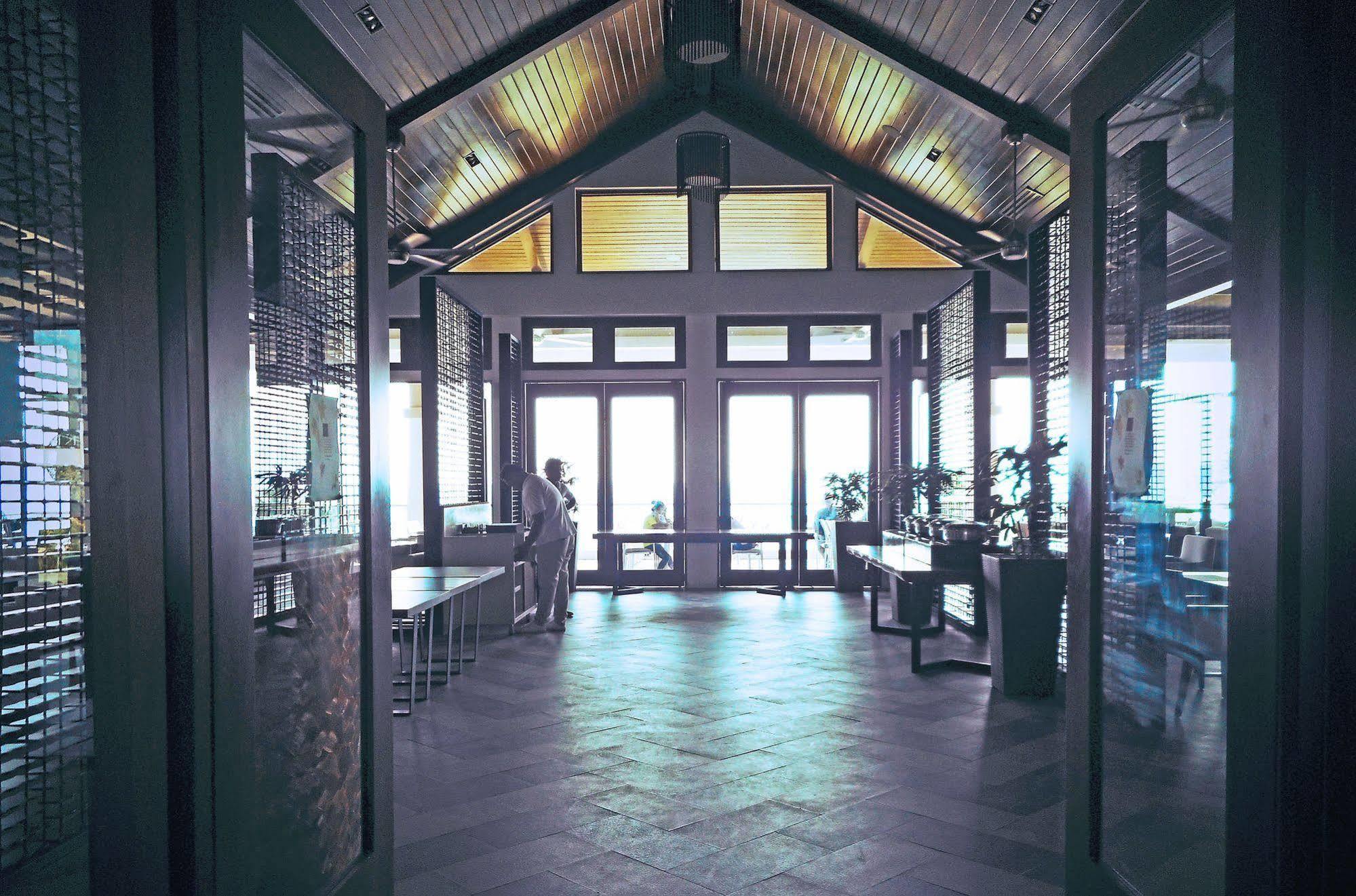 Hotel Acea Subic Bay Morong  Exterior foto